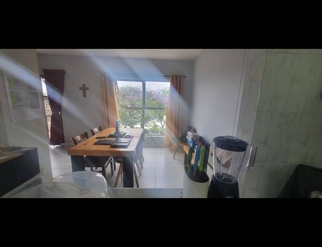 2 BEDROOM FLAT FOR SALE IN WINDERMERE